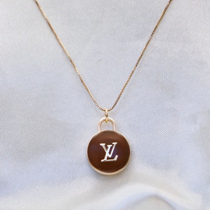 LV Brown Round Pendant Necklace in Gold